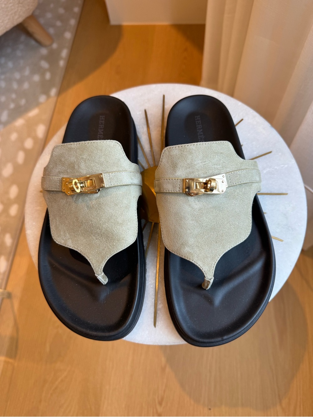 Hermès  “empire sandal”Beige Suede Lock Thong Sandals